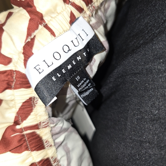 Eloquii Red and Cream Ruffled Garment - Picture 7 of 7